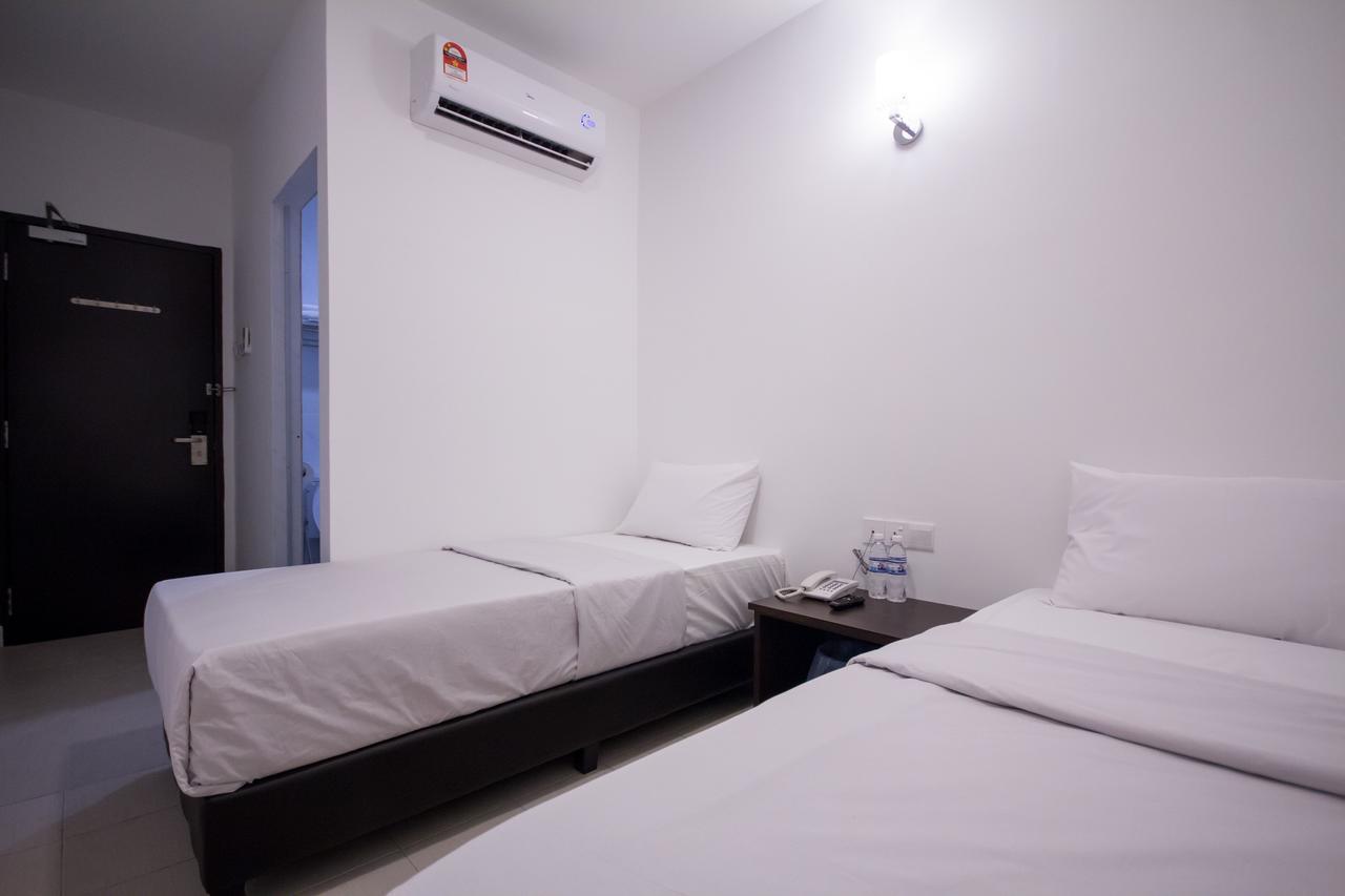 D'Nice Hotel Bayan Lepas Buitenkant foto